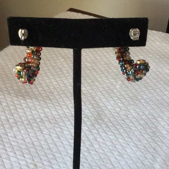 Beaded Multi colored semi circle post earrings. Pretty and handmade - Picture 4 of 5